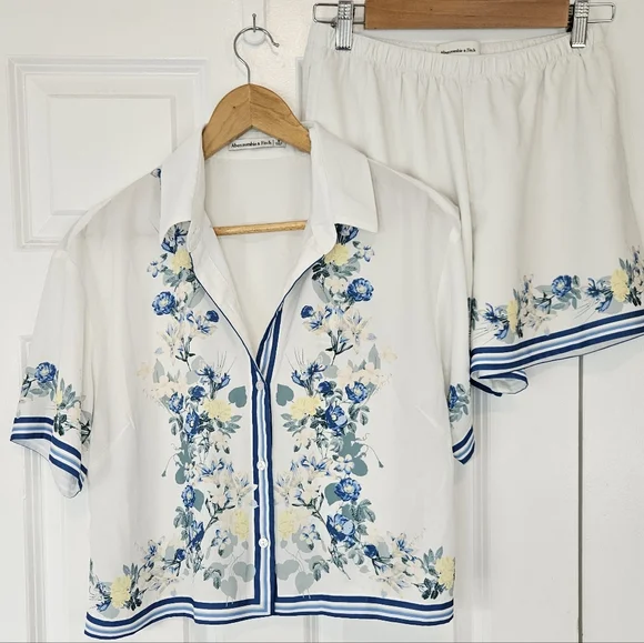 Abercrombie & Fitch AF Outfit 2PC Lounge Casual PJ Top Shorts Set S - Picture 3 of 9